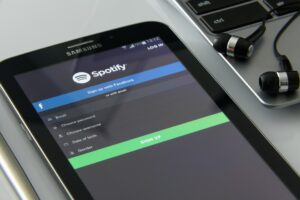 Spotify, Supraphon, Prodejhudbu.cz